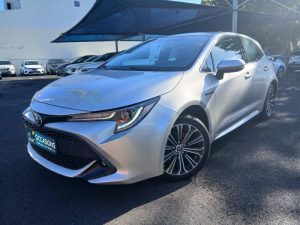 Vente Toyota Corolla 122h1.8l hsd bva Leparc-gbh Comptoir Des Isles, La Reunion.