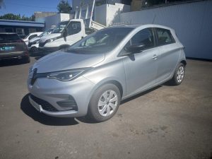 Vente Renault Zoe e-tech life charge normale r110 - 21 Leparc-gbh Comptoir Des Isles, La Reunion.