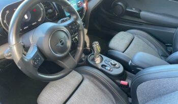 Occasion à vendre : Mini voiture midnight black electrique cooper se 184ch edition camden bva 5cv Reunion
