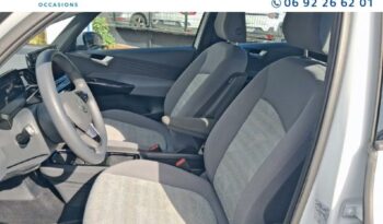 Image illustrative Berline occasion climatisation blanc glacier métal/toit/hayon noir Reunion à saisir.