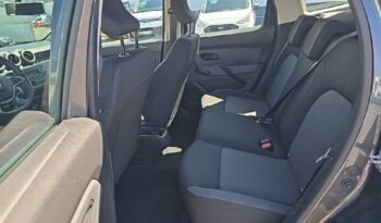 Image illustrative S.u.v. occasion climatisation gris comète métallisé Reunion à saisir.