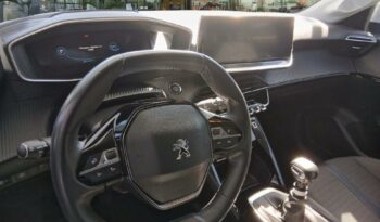 Occasion à vendre : Peugeot voiture gris artense (m) essence 1.2 puretech 100ch s&s allure 118g Reunion