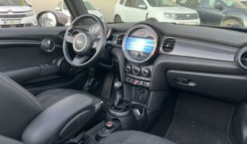 Occasion 974 : Découvrez la version one 102ch Mini 2021, Reunion.