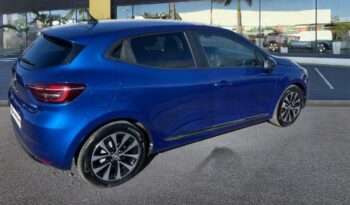 Clio occasion Reunion 1.6 e-tech hybride 140ch zen -21n, modèle 2022 à vendre.