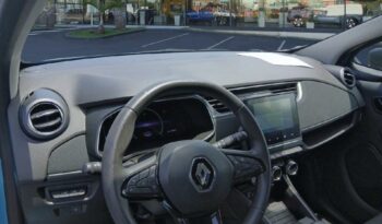Occasion à vendre : Renault voiture bleu celadon electrique e-tech life charge normale r110 achat intégral - 21 Reunion