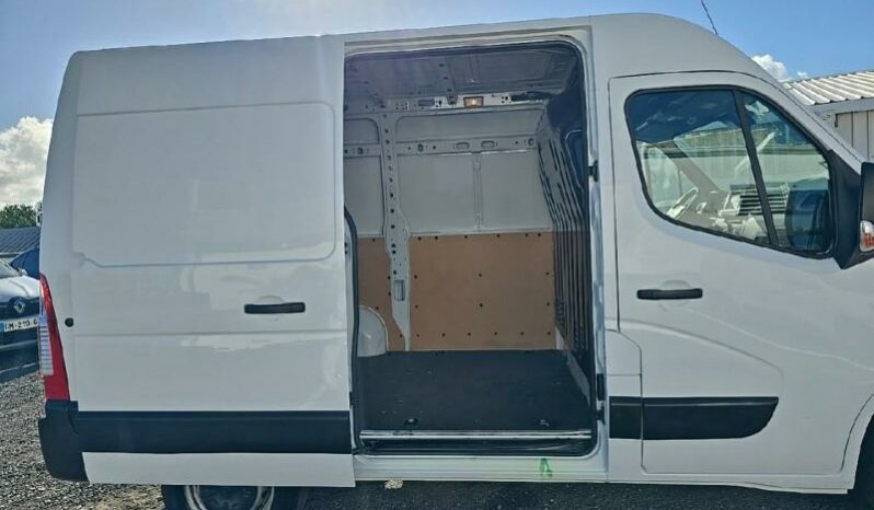 RENAULT Master Fg F3300 L1H2 2.3 dCi 150ch Energy Grand Confort BVR6 E6 complet