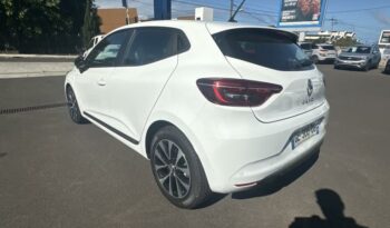 Occasion à vendre : Renault voiture blanc essence tce 90ch limited Reunion