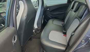 Image illustrative Berline occasion climatisation gris titanium Reunion à saisir.