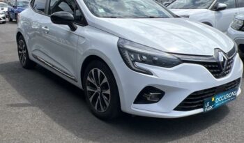 Image illustrative Berline occasion climatisation blanc Reunion à saisir.