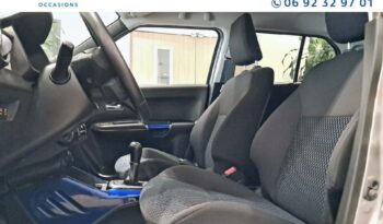 Image illustrative Petite Voiture/citadine occasion climatisation mineral gray métallisé Reunion à saisir.