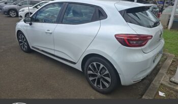 Clio occasion Reunion 1.0 tce 90ch evolution, modèle 2022 à vendre.