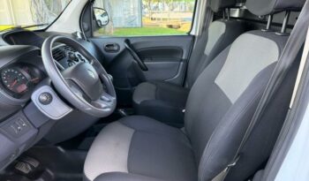 Occasion vehicule Reunion Renault manuelle en vente à La Réunion.