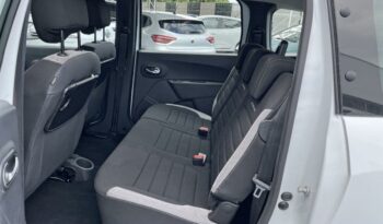 Image illustrative Monospace occasion climatisation blanc Reunion à saisir.