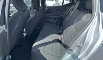 Image illustrative Berline occasion climatisation gris moonstone métallisé Reunion à saisir.