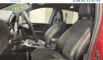 Image illustrative S.u.v. occasion climatisation premium rouge lucid Reunion à saisir.