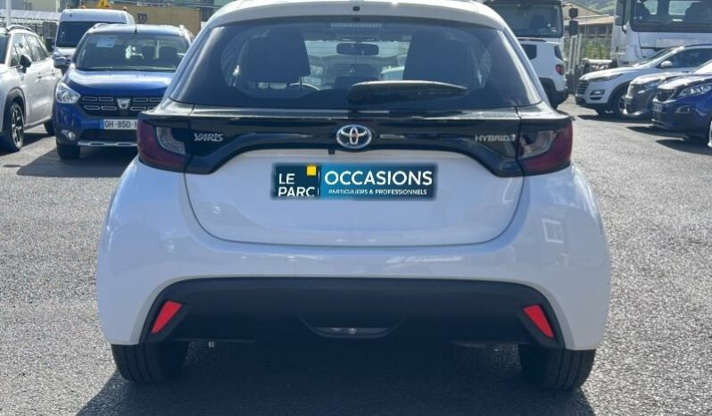 TOYOTA Yaris 116h MINIUM 5p complet