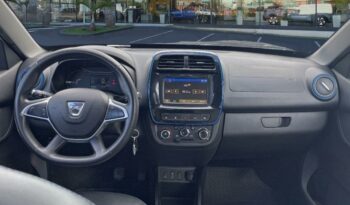 Occasion à vendre : Dacia voiture gris eclair métallisé electrique 45ch essential Reunion