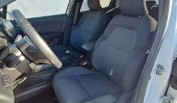 Occasion 974 : Découvrez la version 1.0 tce 90ch evolution Renault 2022, Reunion.