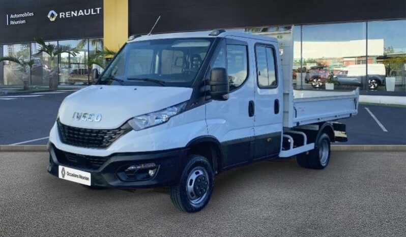 Vente Iveco Daily 65c17 euro 5 Renault-renault Saint Pierre, La Reunion.