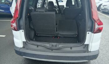 Photo Jogger occasion 1.0 tce 110ch expression 7 places ile Reunion.