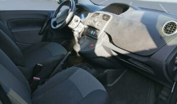 Occasion à vendre : Renault voiture blanc minéral diesel 1.5 blue dci 95ch confort Reunion