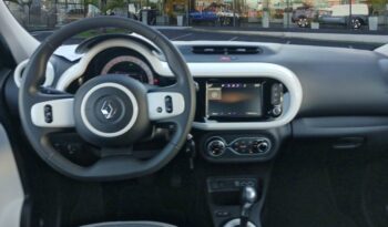 Occasion à vendre : Renault voiture blanc quartz electrique e-tech electric techno r80 achat intégral Reunion