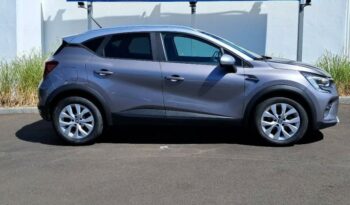 Occasion vehicule Reunion Renault manuelle en vente à La Réunion.