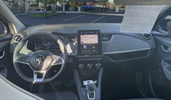 Occasion à vendre : Renault voiture violet electrique e-tech evolution charge normale r110 achat intégral - 22b Reunion