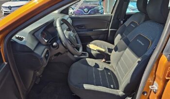 Occasion vehicule Reunion Dacia manuelle en vente à La Réunion.