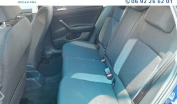 Image illustrative Berline occasion climatisation bleu récif métallisé Reunion à saisir.