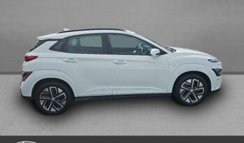 Occasion à vendre : Hyundai voiture bleu electrique electric 39kwh - 136ch intuitive Reunion