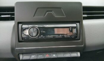 Occasion 974 : Découvrez la version clio v essentiel 0 9l tce 90ch radio access e6u Renault 2022, Reunion.