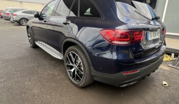 Occasion à vendre : Mercedes-benz voiture noir hybride rechargeable : essence/electrique 300 e 211+122ch amg line 4matic 9g-tronic Reunion
