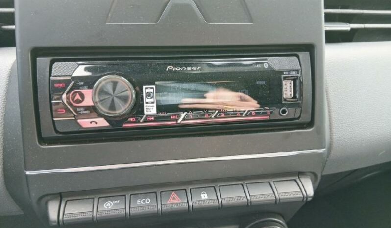 RENAULT Nouvelle CLIO V Essentiel 0 9L Tce 90Ch RADIO ACCESS E6U complet