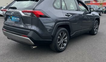 Reunion auto occasion Rav4 2022 2.5 hybride 218ch graphite 2wd pas chère.