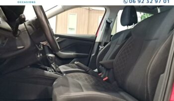 Image illustrative S.u.v. occasion climatisation rouge velvet métallisé premium Reunion à saisir.