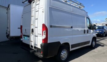 Reunion auto occasion Boxer Fg 2022 330 l1h2 2.2 hdi 120ch pas chère.