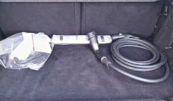 Image illustrative Berline occasion climatisation blanc quartz Reunion à saisir.