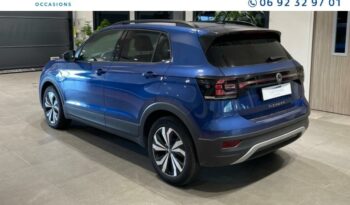 Occasion à vendre : Volkswagen voiture bleu récif métallisée essence 1.0 tsi 95ch lounge Reunion