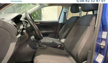 Image illustrative S.u.v. occasion climatisation bleu récif métallisée Reunion à saisir.