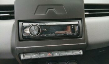 Occasion 974 : Découvrez la version clio v essentiel 0 9l tce 90ch radio access e6u Renault 2022, Reunion.
