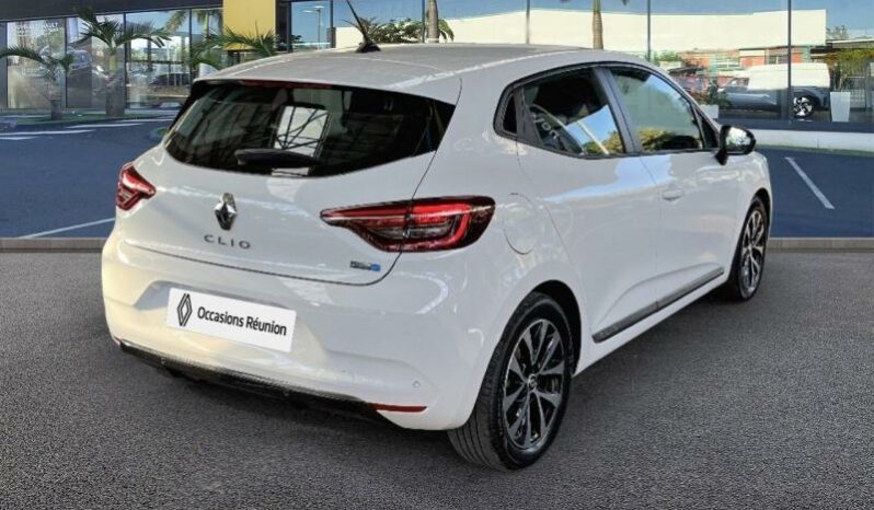 RENAULT Clio 1.6 E-Tech hybride 145ch Evolution complet