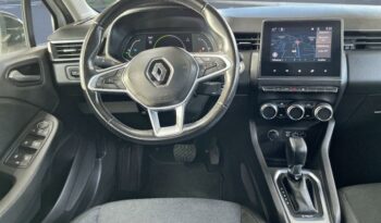 Occasion à vendre : Renault voiture blanc hybride : essence/electrique 1.6 e-tech hybride 145ch evolution Reunion