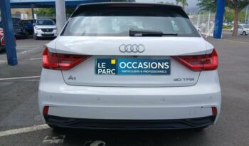 Vente de berline voiture occasion 974 Reunion.