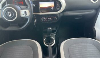 Reunion auto occasion Twingo 2022 1.0 sce 65ch equilibre pas chère.