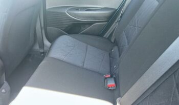 Image illustrative S.u.v. occasion climatisation intense blue métal Reunion à saisir.