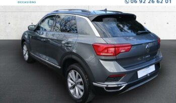 Occasion à vendre : Volkswagen voiture gris indium métallisée/toit noir essence 1.0 tsi 110ch life Reunion
