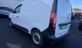 Occasion à vendre : Renault voiture blanc glacier diesel 1.5 blue dci 95ch Reunion