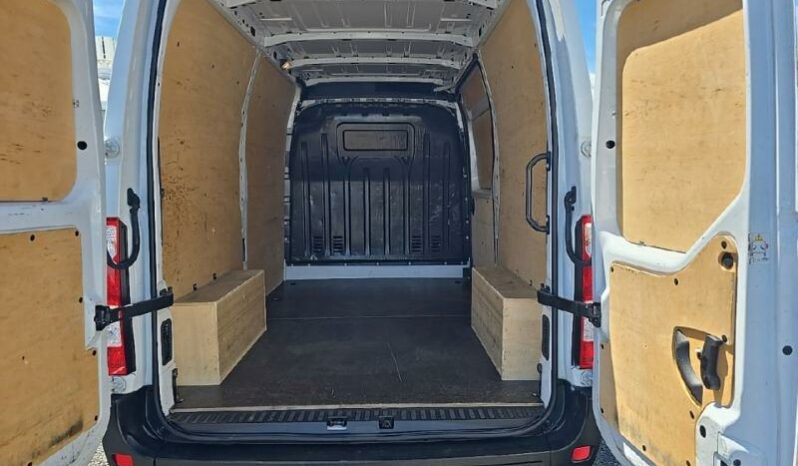 RENAULT Master Fg F3300 L2H2 2.3 Blue dCi 135ch Confort Euro6 complet