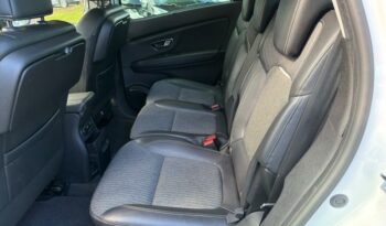 Image illustrative Monospace occasion climatisation blanc nacré/noir etoilé Reunion à saisir.